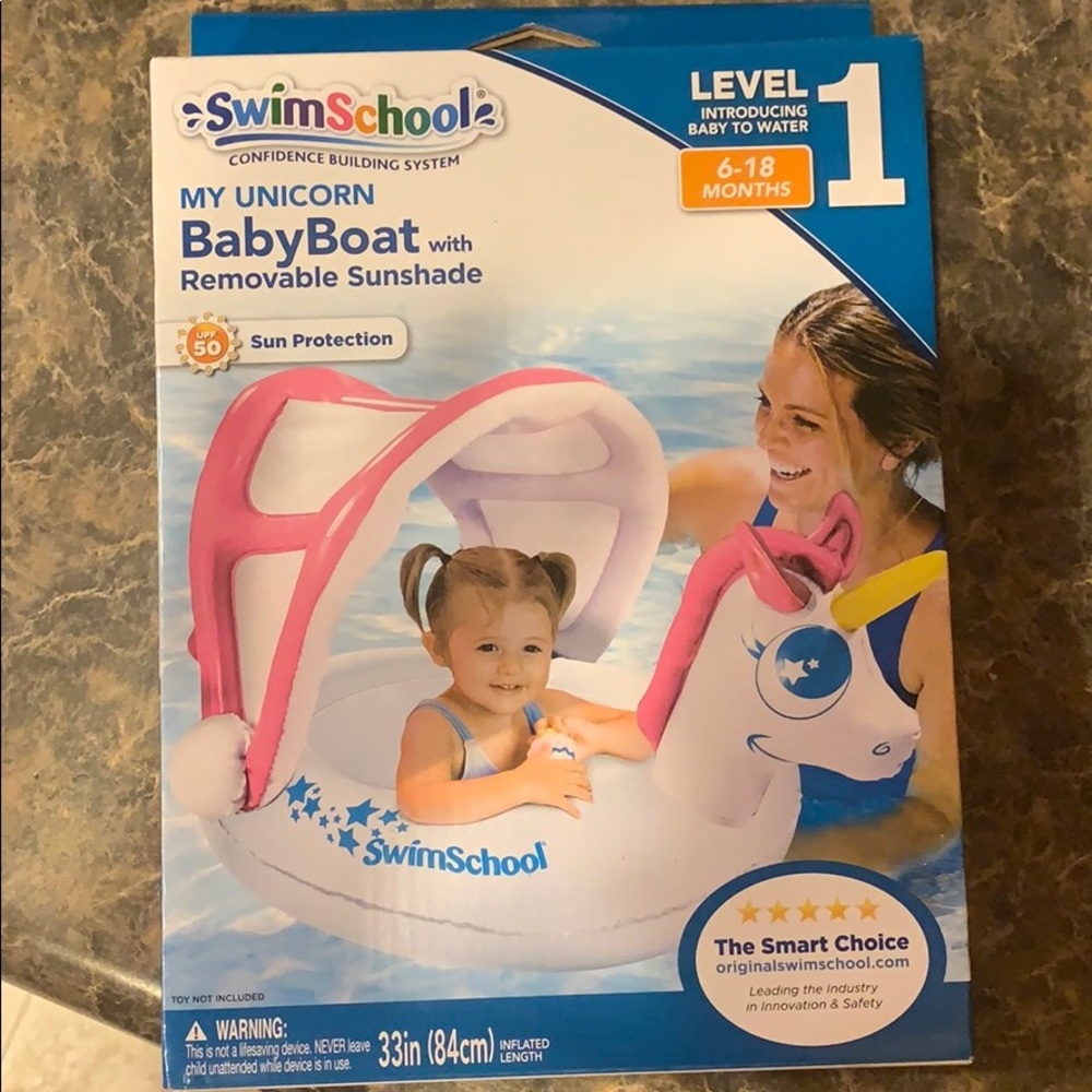 NWT Unicorn baby float with detachable sunshade